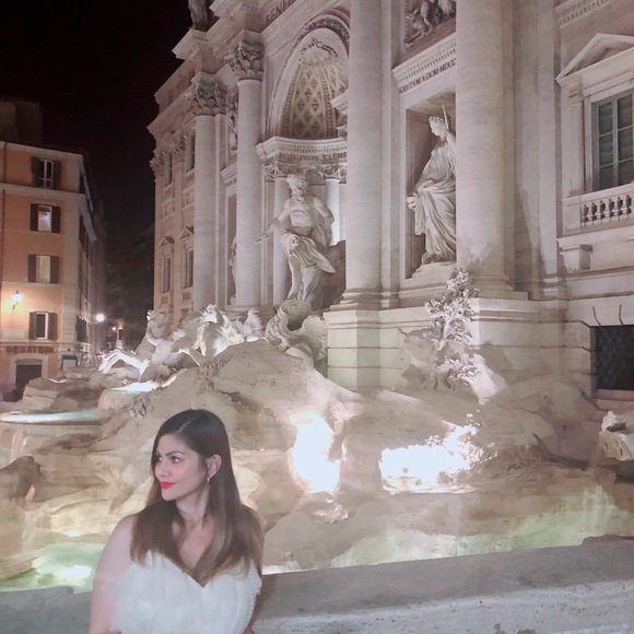 Meet your Posher, Leah - Picture 5 of 16